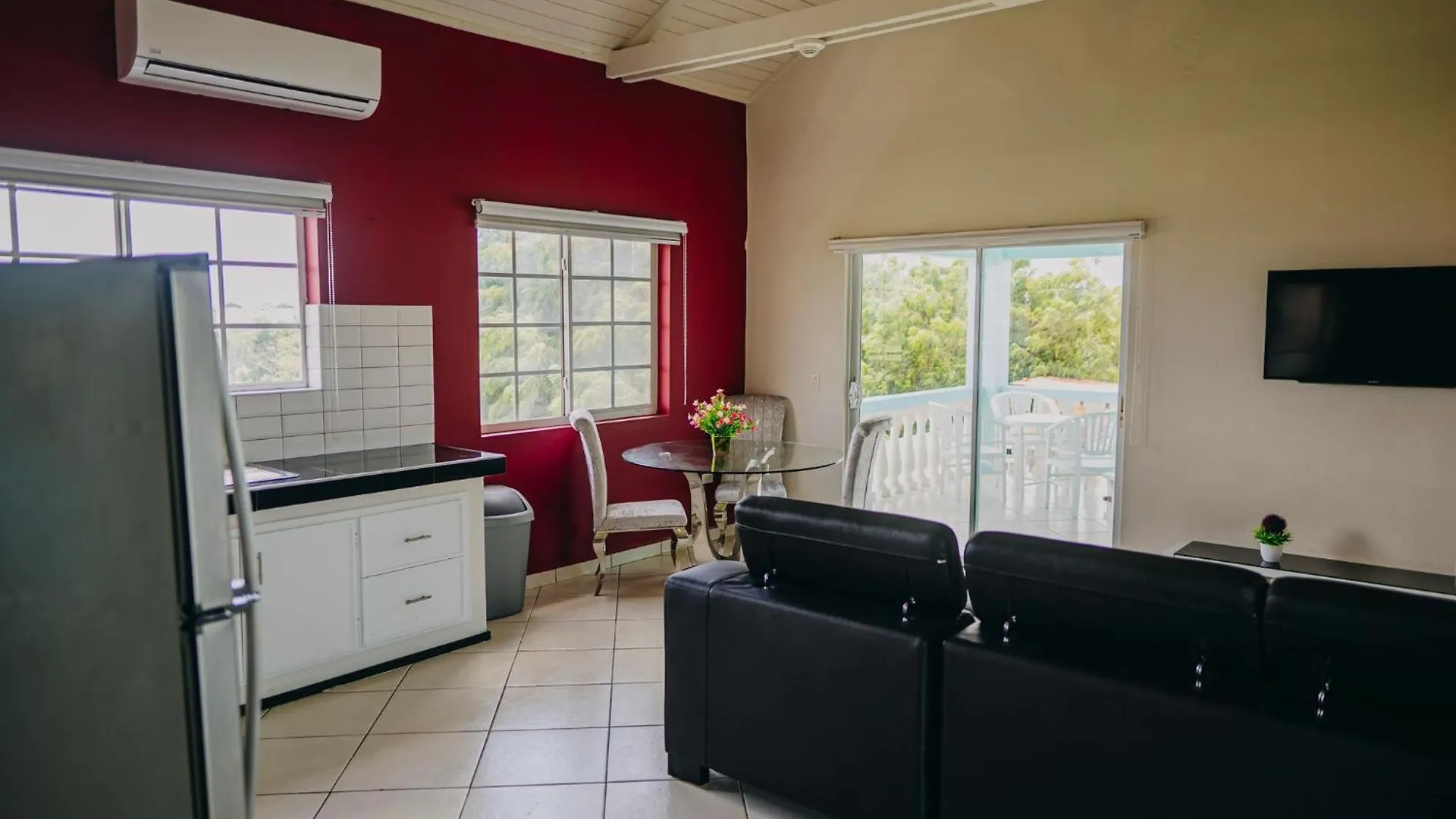 Impressive 1-Bedroom Apartment 3 Km From Eagle Beach Noord 0*,  Aruba
